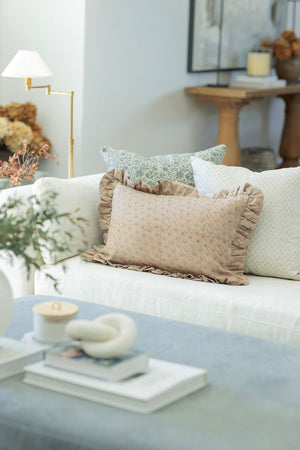 5 Easy Step to Mix-Match Textiles for Pillow Combinations