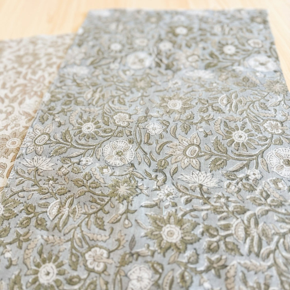 Kanan - Natural Cement - Sand, Olive Textile