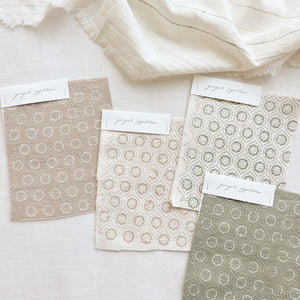 Hawa Ivory Textured - Olive Textile