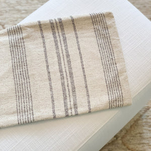 Amoha - Throw Pillow